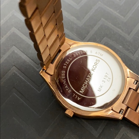 Men’s Michael Kors Watch - Picture 9 of 9